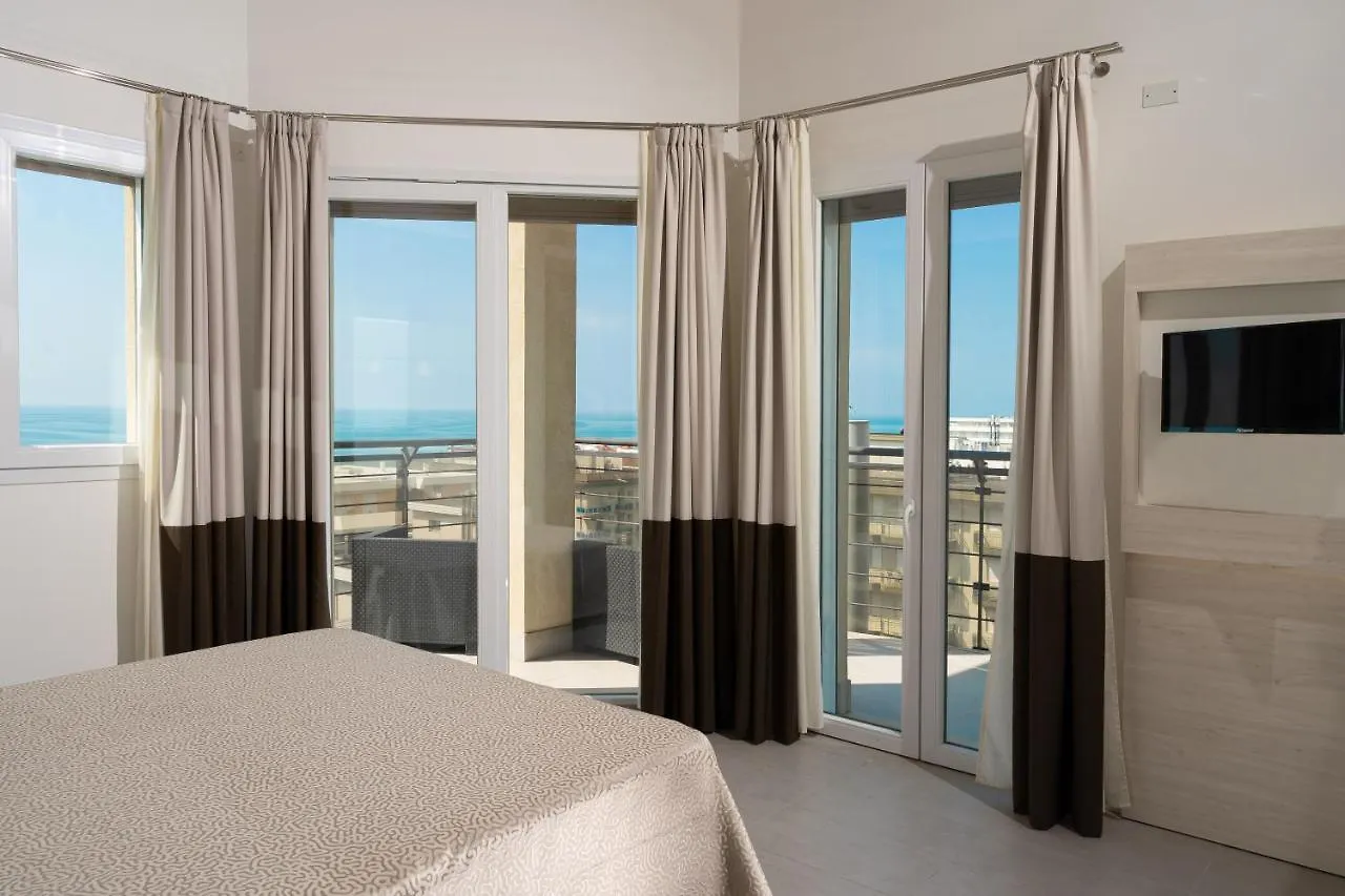 Hotel Sheila Lido di Jesolo 4*,