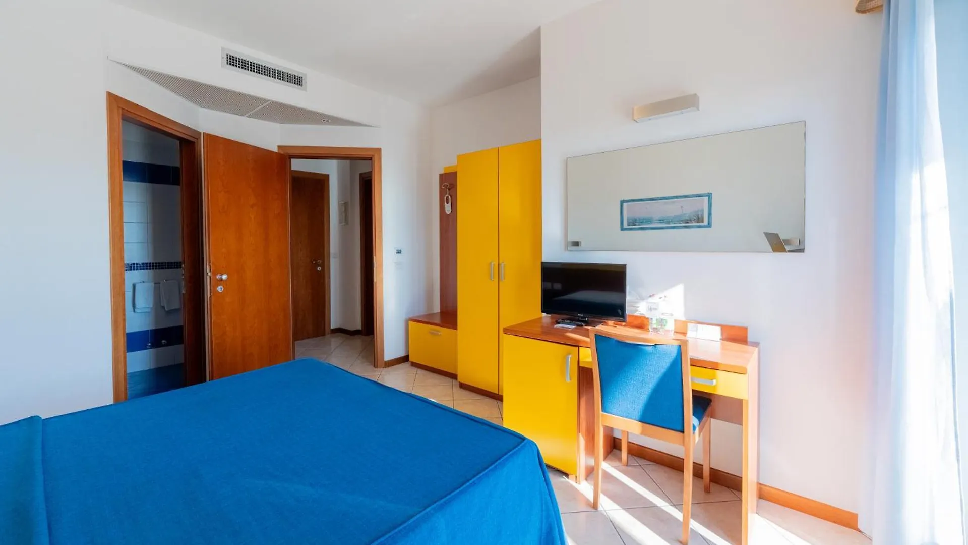 Hotel Sheila Lido di Jesolo 4*,  Italy